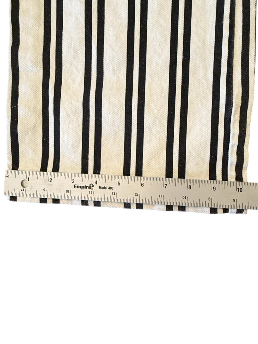 Reformation Logan Ultra High Rise Wide Leg Jeans Size 25 Black White Stripe - Picture 15 of 15